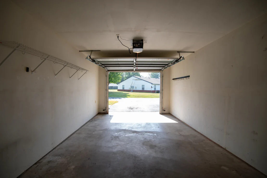 Image of Shady Oak Village Senior Living Apartments (9)