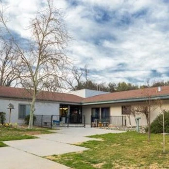 Image of Oakhurst Health & Rehabilitation (1)