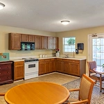 Image of Brookdale Dickinson Avenue (5)