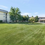 Image of Royal Columbian Retirement Inn (8)