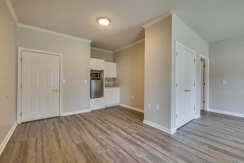 Image of Dalton Square (6)