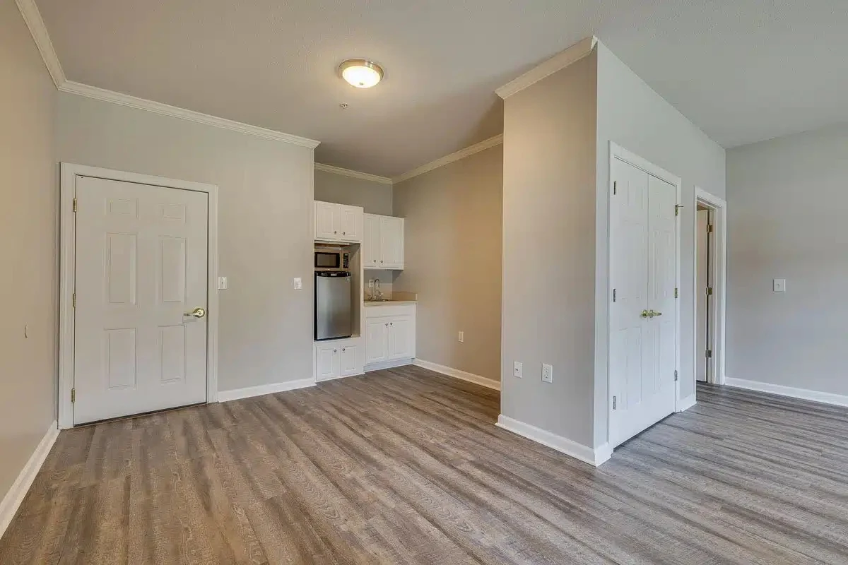 Image of Dalton Square (6)