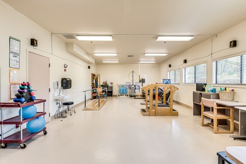 Image of Meadowood Nursing Center (5)