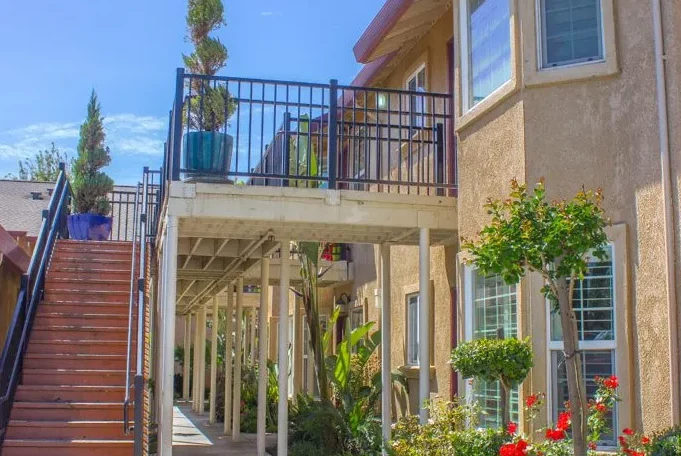 Image of Acacia Glen Senior Apartments (3)