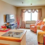 Grande Ronde Retirement Residence senior living community offering independent living, assisted living, and respite care in La Grande, OR, apartment living room