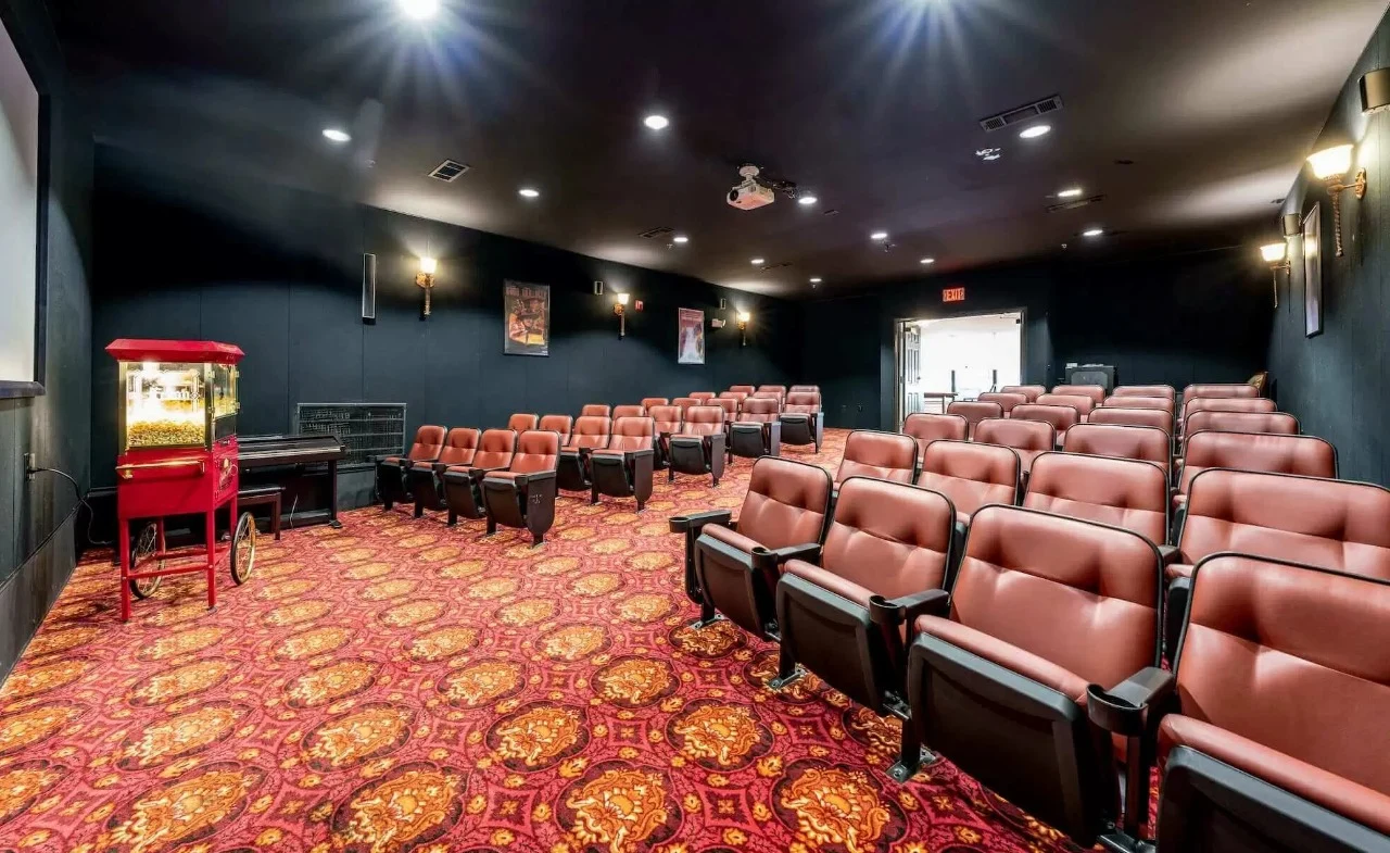 Image of Conservatory at Plano (6)