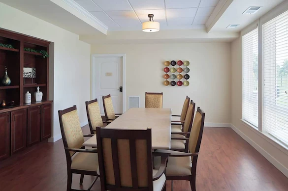 Image of Linden Woods Village (7)