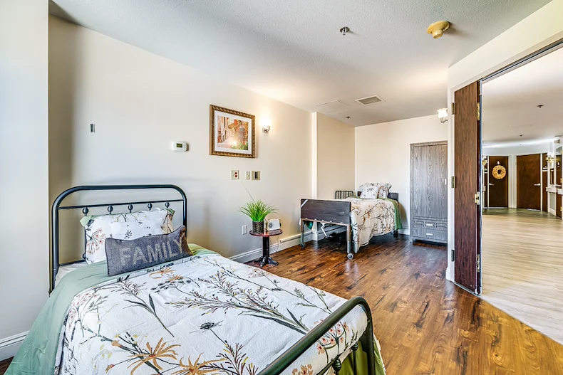 Image of Oakland Heights Senior Living (9)