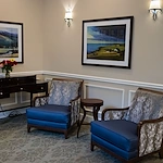 Churchill Place Senior Memory Care in Glen Ellyn, IL living room
