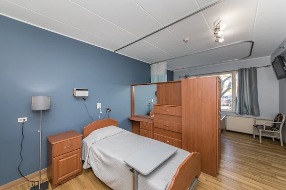 Image of Elmhurst Extended Care Center (3)