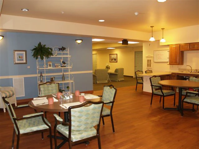 Image of Grand Pines Assisted Living Center (3)