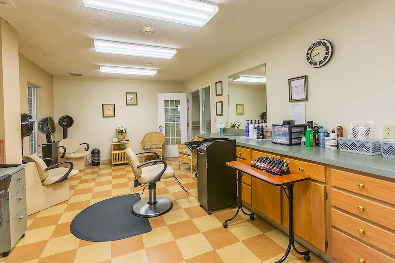 Image of Independence Village of Avon Lake (5)