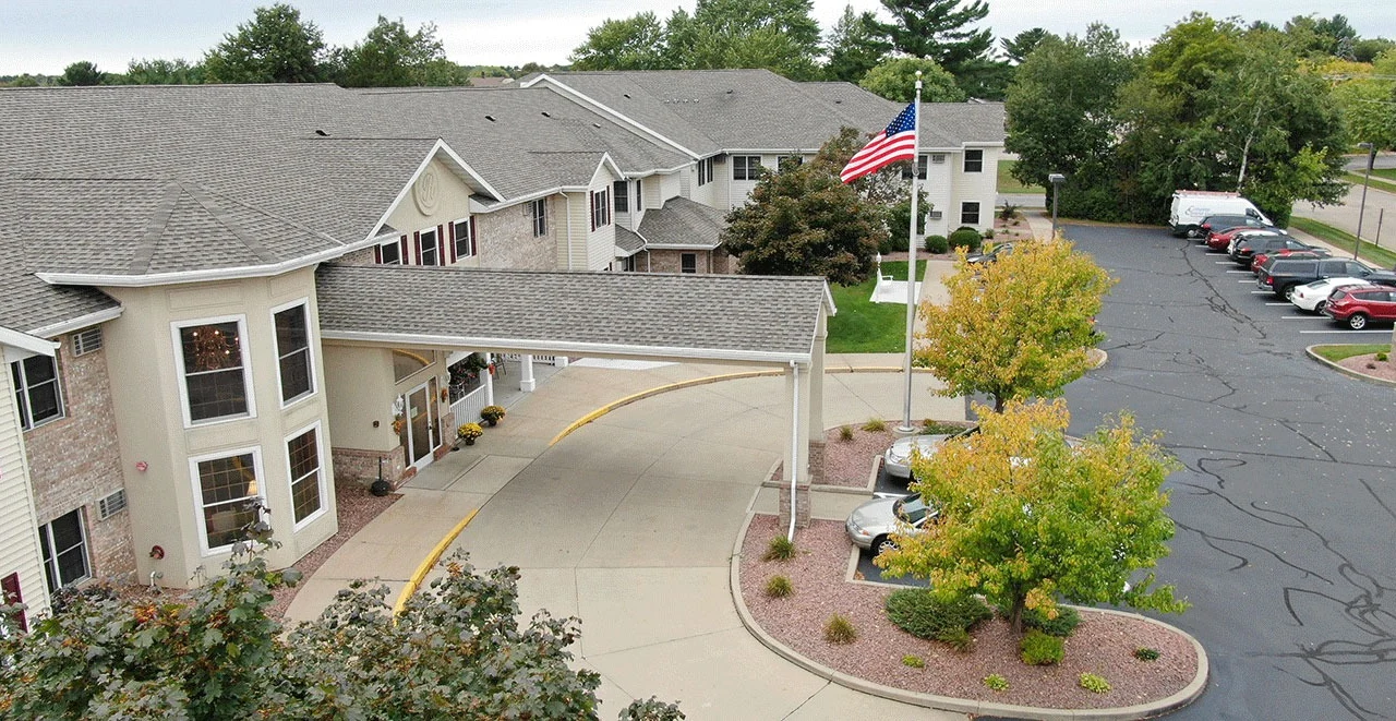 Image of Renaissance by Rennes - Wisconsin Rapids (2)