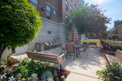 Image of Senior Suites of Belmont Cragin (6)