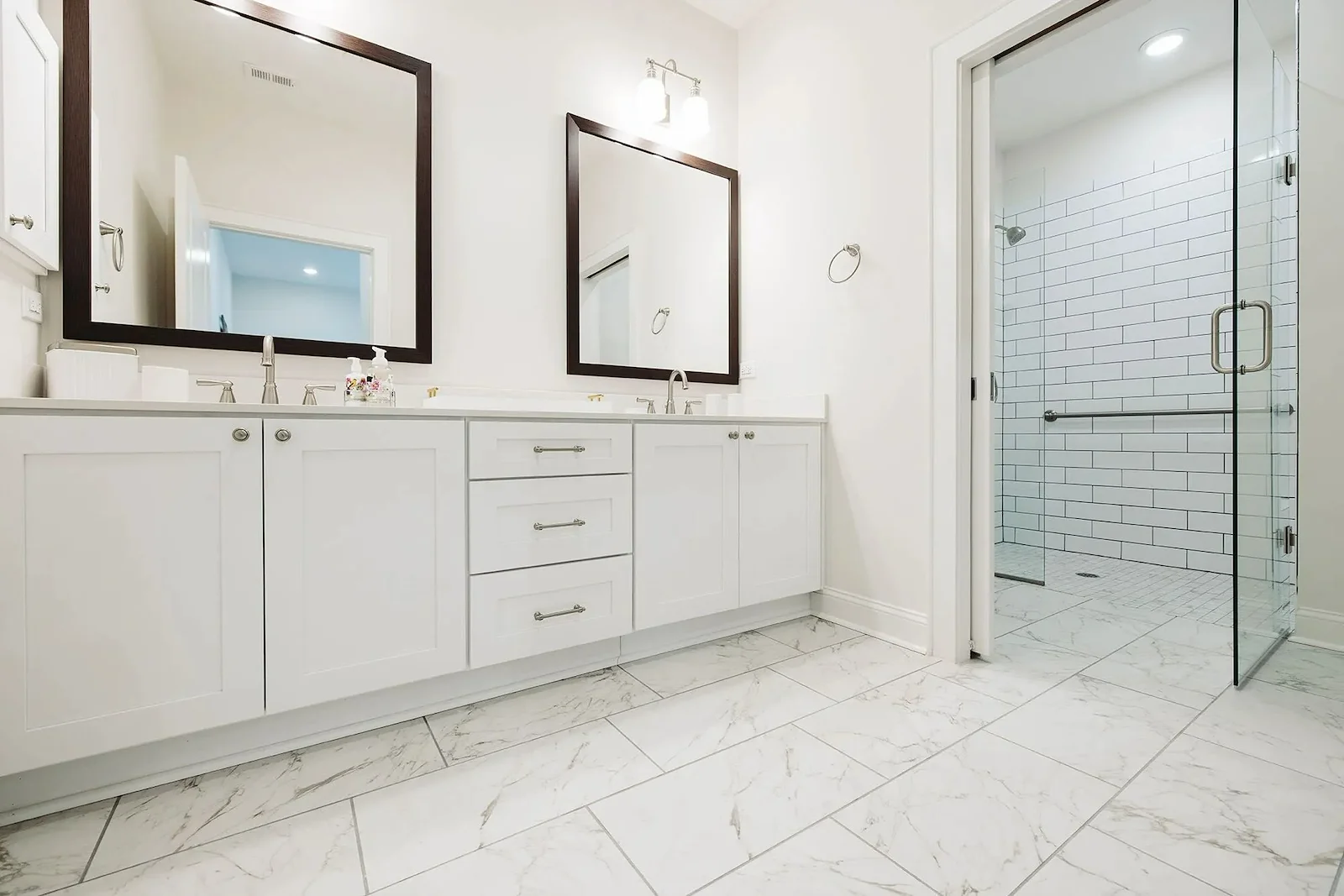 Image of Hayes Barton Place (6)