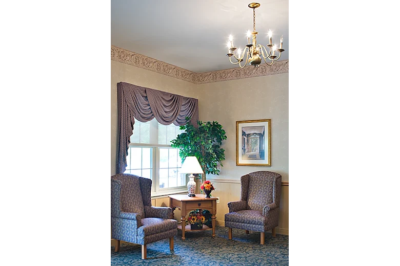 Image of Waldorf  Center (3)