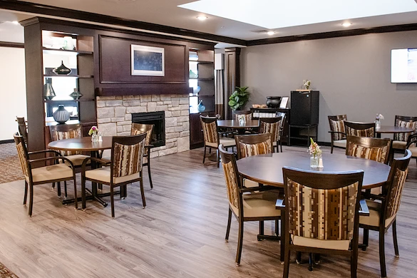 Image of The Oaks at Jamestown Senior Living (10)