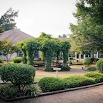 Image of Gaither Suites at West Park (1)