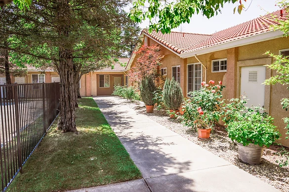 Image of Senior Care Villa of Loomis (4)