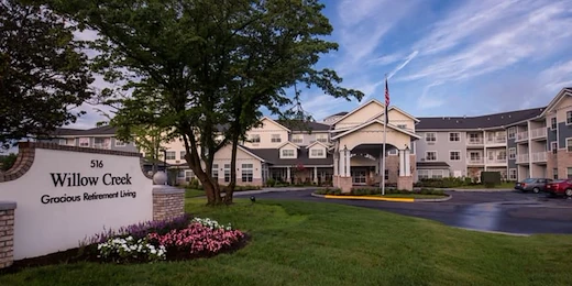 Willow Creek Gracious Retirement Living Hawthorn Senior Independent Living in Chesapeake, Virginia front exterior welcome sign