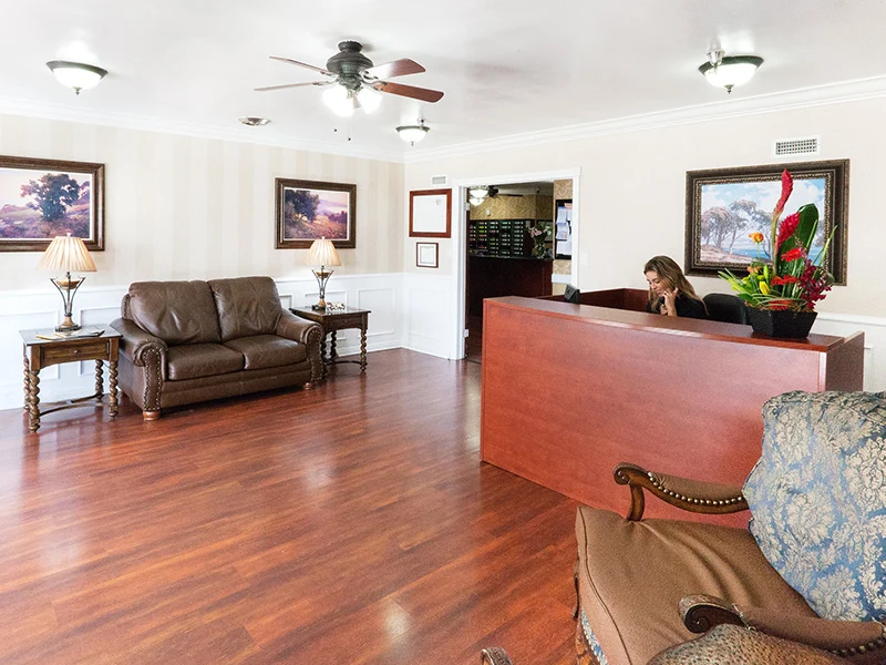 Image of University Care Center (3)