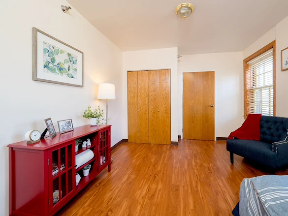 Image of Hartwell Place (3)