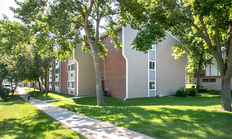 Image of Bellevue Place (2)