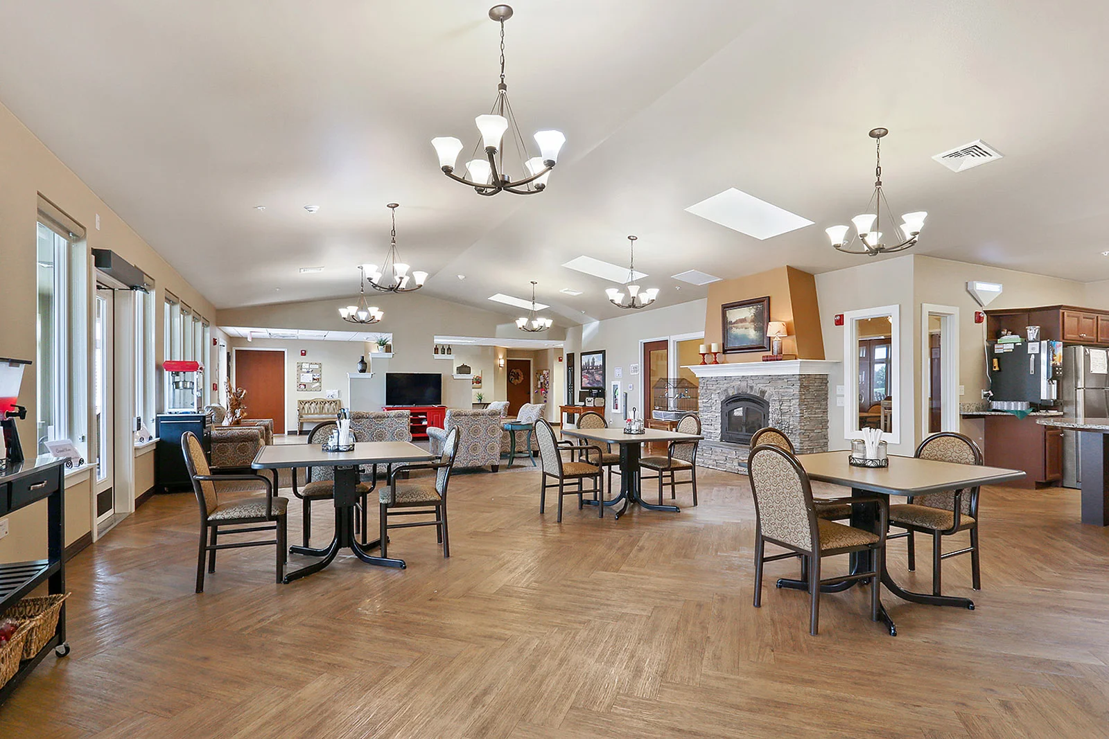 Image of Forest Glen (3)