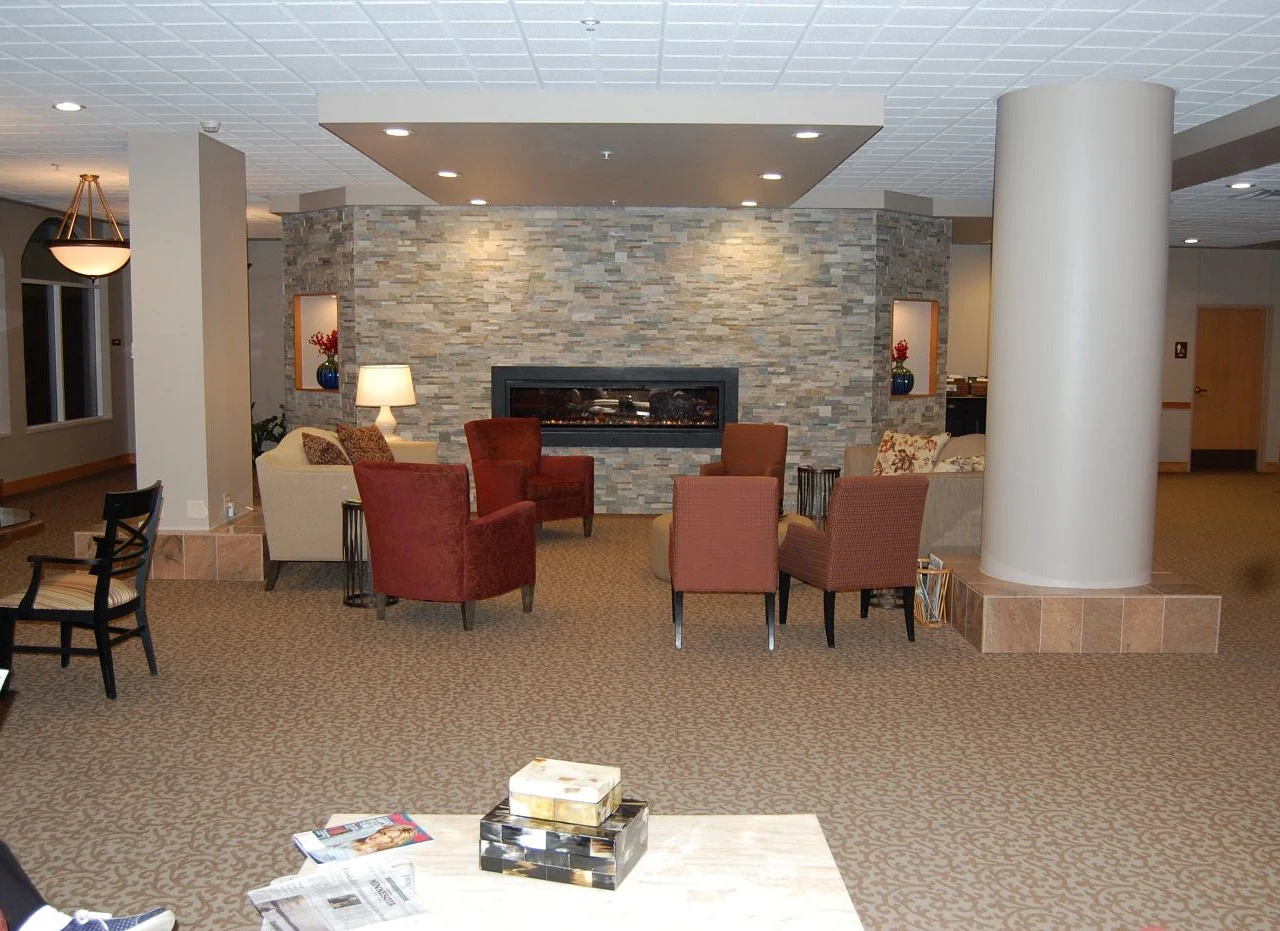 Image of Gramercy Park Cooperative at Lake Shore Dr. (3)