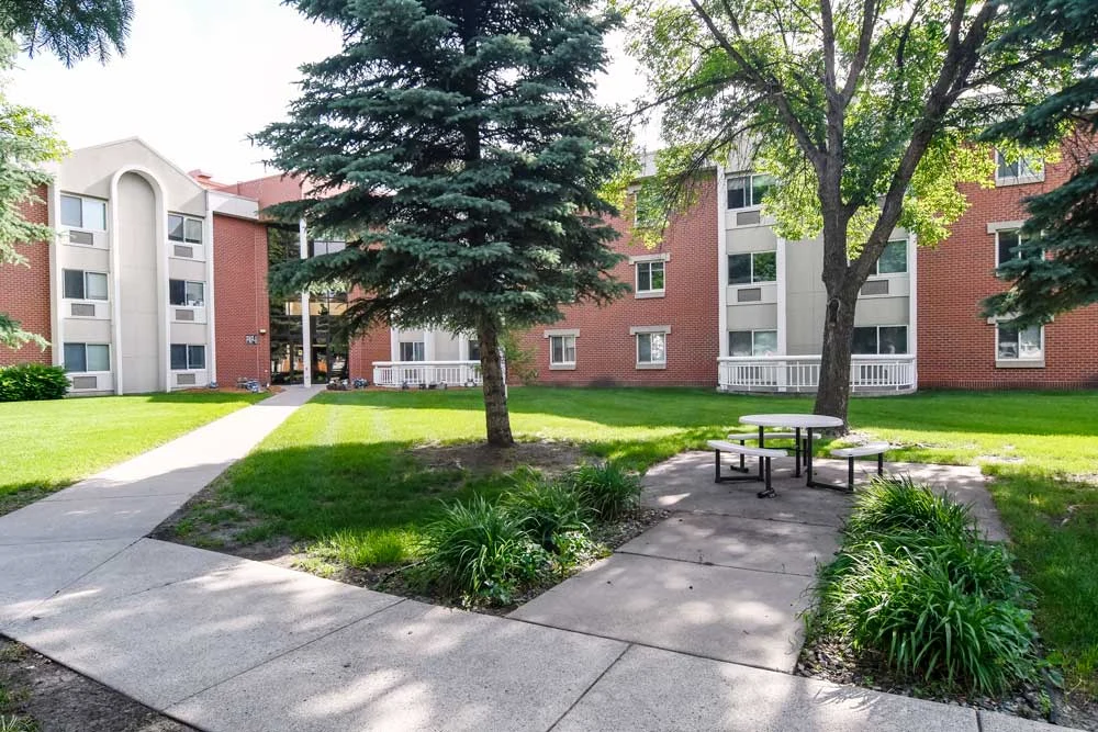 Image of Edgewood Grand Forks 55+ (2)