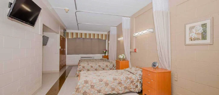 Image of Aperion Care Burbank (5)