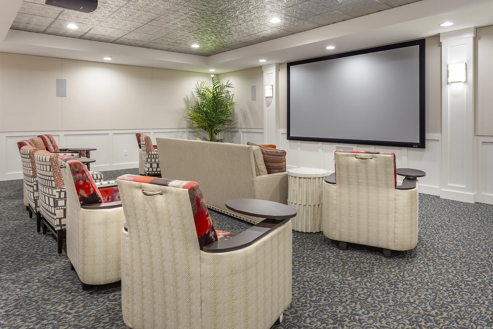 Image of Tiffany Springs Senior Living Community (9)