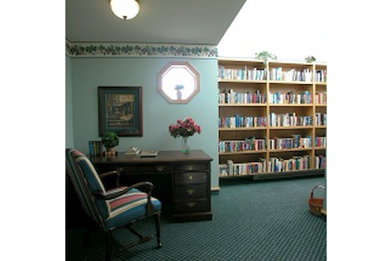 Image of Cardinal Pointe of Maplewood Cooperative (2)