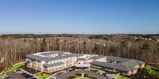 Westhill Newnan Crossing senior living community offering assisted living and memory care in Newnan, GA, community exterior overview