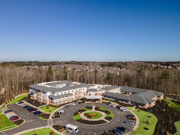 Westhill Newnan Crossing senior living community offering assisted living and memory care in Newnan, GA, community exterior overview