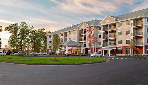 Image of Stonebrook Village at Windsor Locks (1)