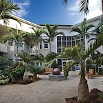 Image of Chateau At Moorings Park, The (1)