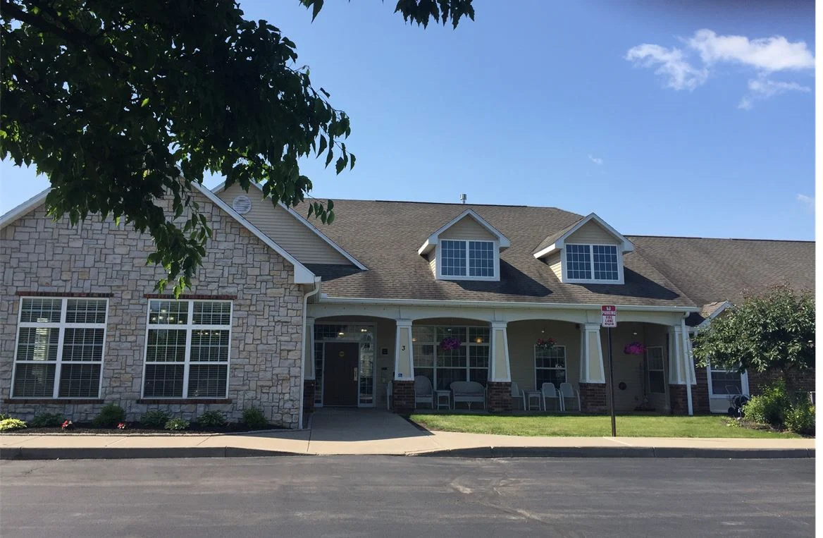 Image of Crimson Ridge Meadows (1)