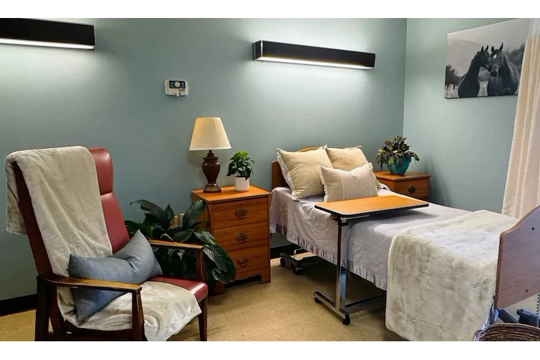 Image of River Oaks Post-Acute And Rehabilitation Center (5)