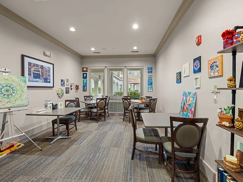 Image of Diamond Oaks Village (4)