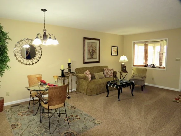 American Village Lincoln Lodge senior living community offering independent living, assisted living, and memory care in Indianapolis, IN, apartment living room