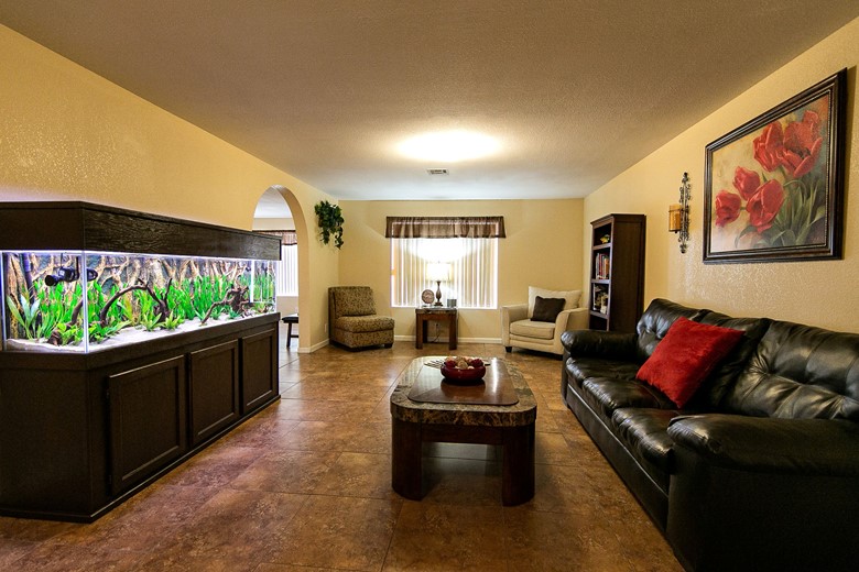 Image of Maxi's Loving Place (5)