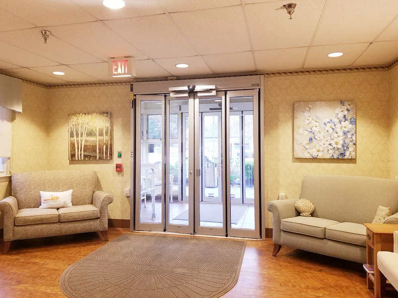 Image of Crest Pointe Rehab & Healthcare (5)