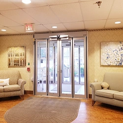 Image of Crest Pointe Rehab & Healthcare (5)