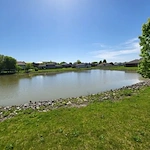 Image of Lake Pointe Landing (5)