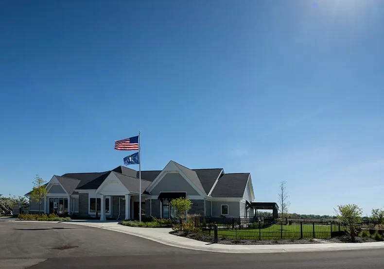 Image of Athens Crossing (2)