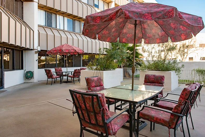 Image of Life Care Center Of North Glendale (8)