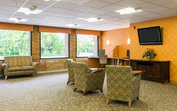 Image of The Pearl Of Hinsdale (7)