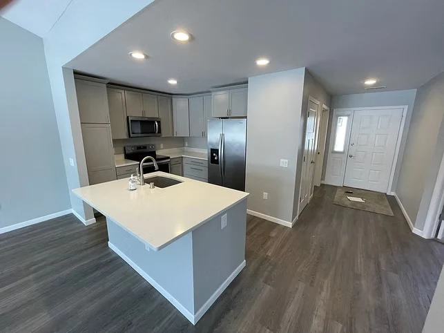 Image of Jefferson Square (4)