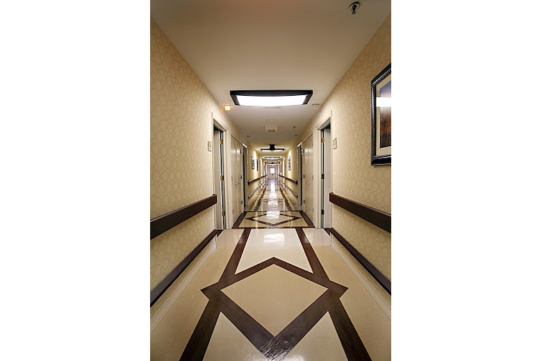 Image of Allure Of Moline (4)